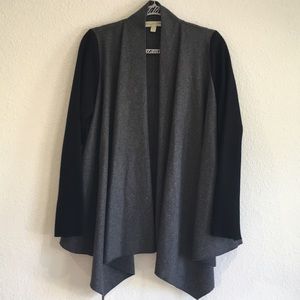 Wool jacket with side pockets staring at stars